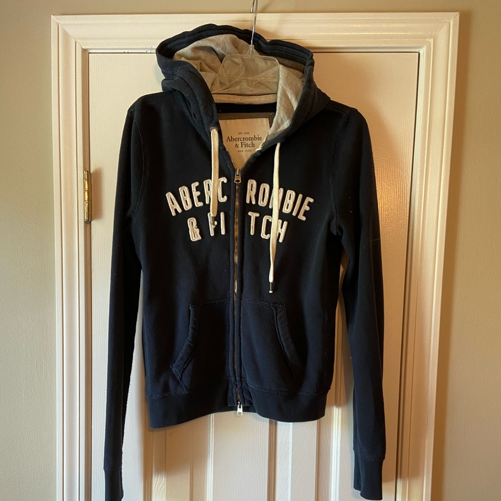 A&F hoodie jacket - large